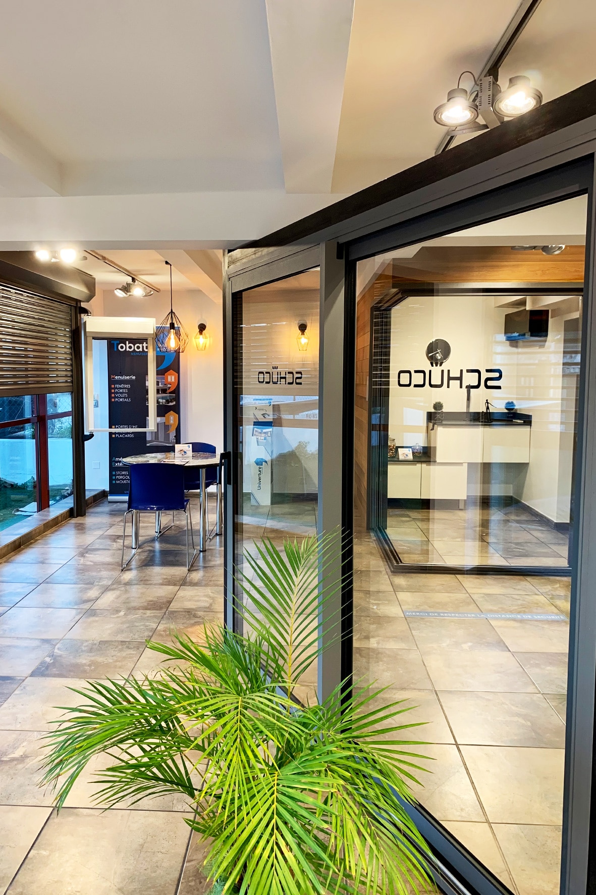 showroom 30